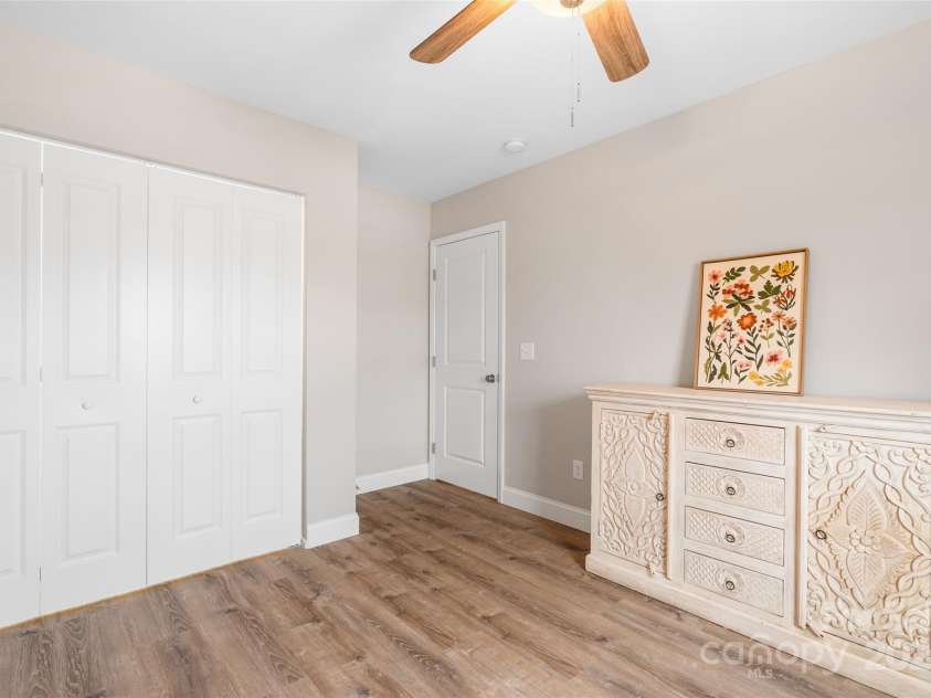 95 Eastabrook Avenue, Brevard, NC 28712.  MLS# CAR4332196, YatesRealty ID 14625. 