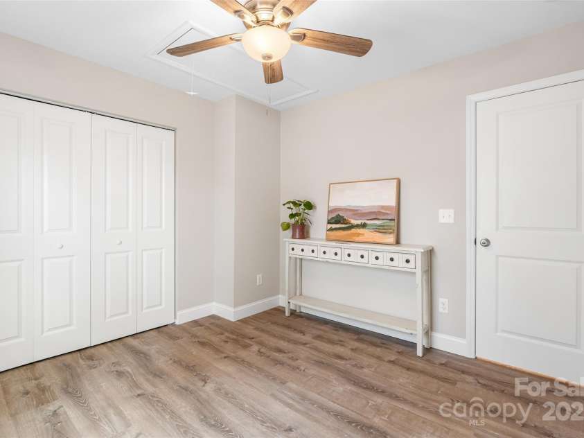 95 Eastabrook Avenue, Brevard, NC 28712.  MLS# CAR4332196, YatesRealty ID 14625. 