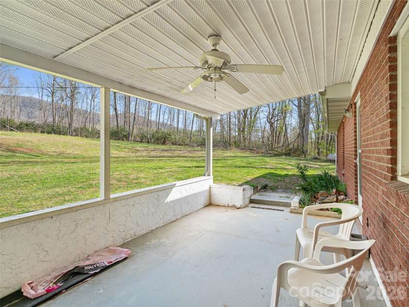 58 Possum Trot Road, Bakersville, NC 28705.  MLS# CAR4371183, YatesRealty ID 14626. 