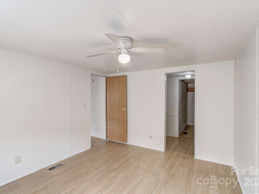 6 & 10 Lands End Drive, Candler, NC 28715.  MLS# CAR4242356, YatesRealty ID 14627. 