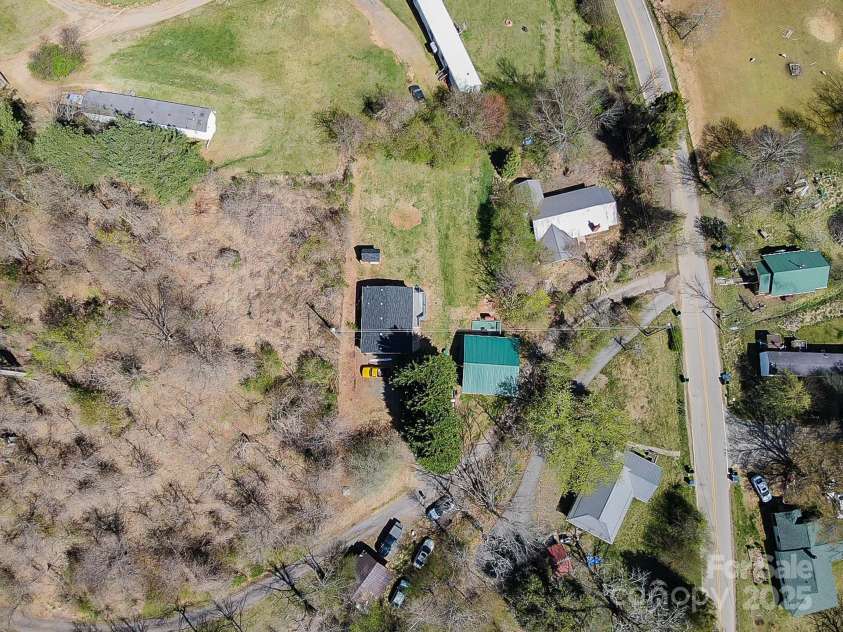 6 & 10 Lands End Drive, Candler, NC 28715.  MLS# CAR4242356, YatesRealty ID 14627. 