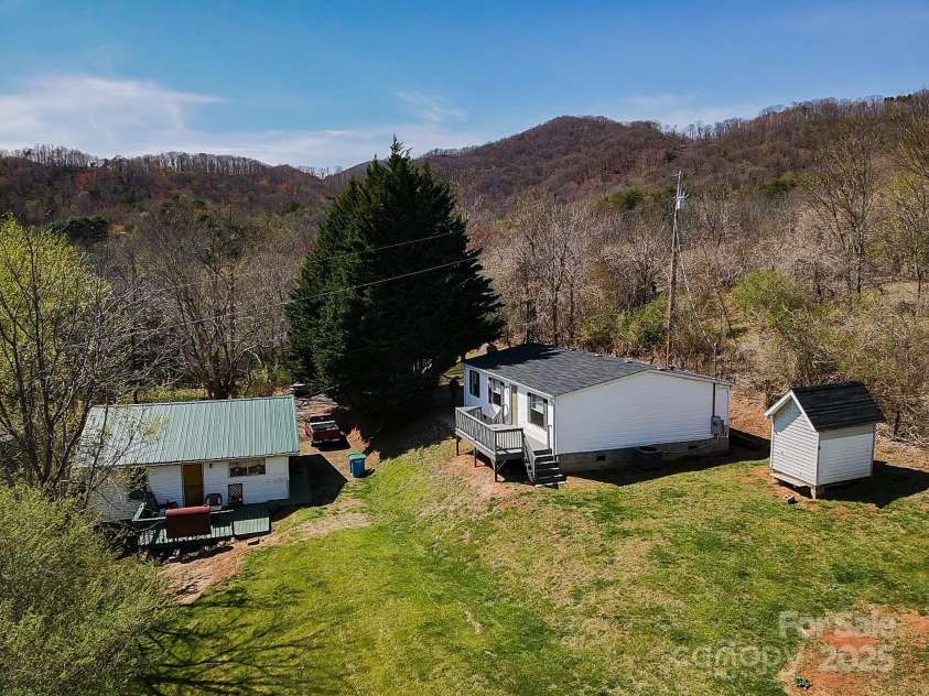 6 & 10 Lands End Drive, Candler, NC 28715.  MLS# CAR4242356, YatesRealty ID 14627. 