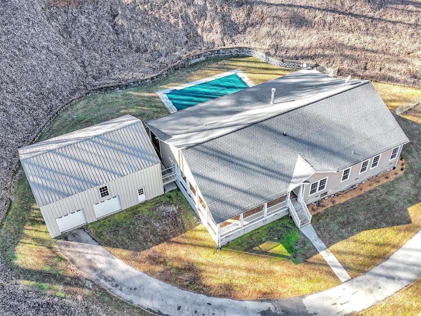 284 Cutting Edge Drive, Sylva, NC 28779.  MLS# CAR4304958, YatesRealty ID 1463. 