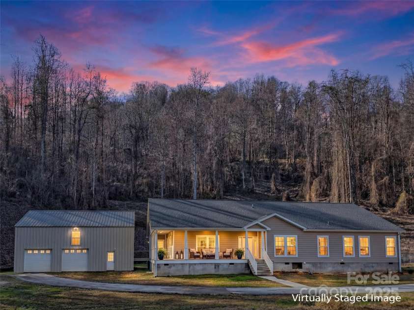 284 Cutting Edge Drive, Sylva, NC 28779.  MLS# CAR4304958, YatesRealty ID 1463. 