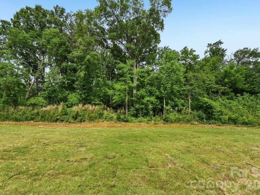 2050 Gallinule Drive, Indian Trail, NC 28079.  MLS# CAR4341273, YatesRealty ID 14631. 
