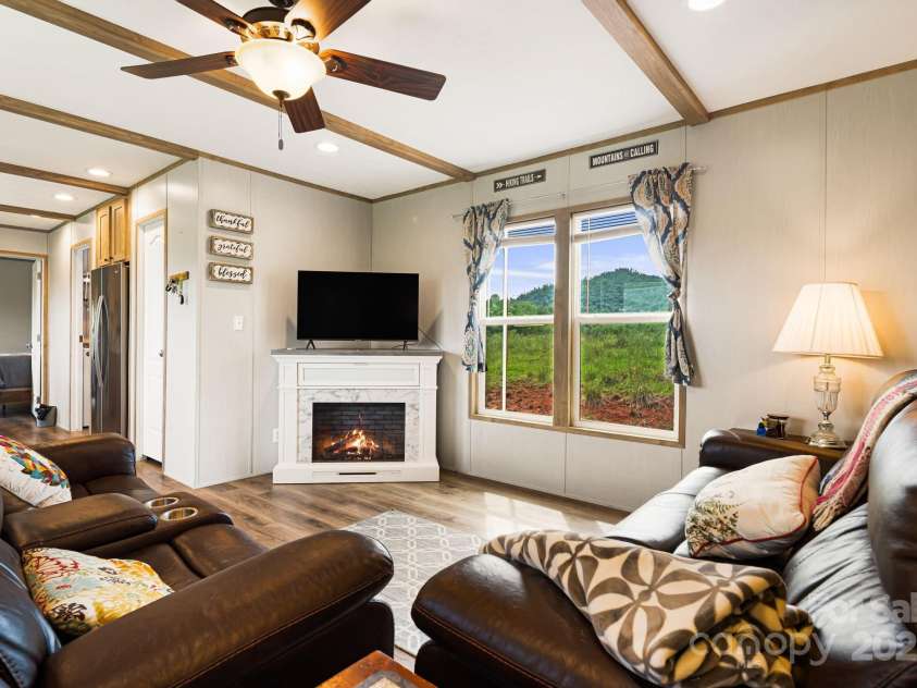 410 Fork Mountain Road, Bakersville, NC 28705.  MLS# CAR4264670, YatesRealty ID 14631. 