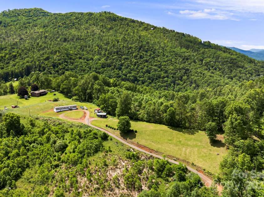 410 Fork Mountain Road, Bakersville, NC 28705.  MLS# CAR4264670, YatesRealty ID 14631. 