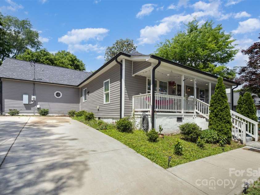 131 Swink Street, Concord, NC 28027.  MLS# CAR4257888, YatesRealty ID 14632. 