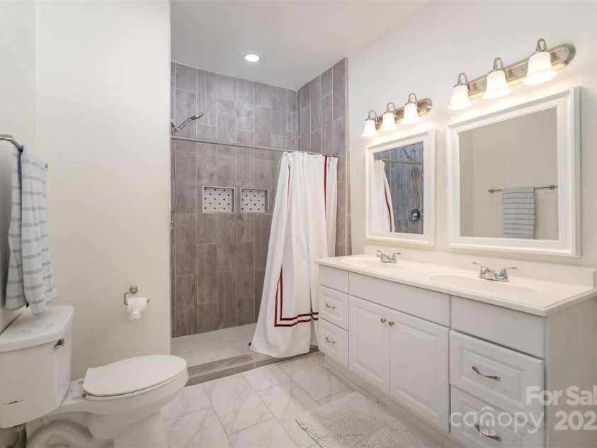 131 Swink Street, Concord, NC 28027.  MLS# CAR4257888, YatesRealty ID 14632. BATHROOM 2
