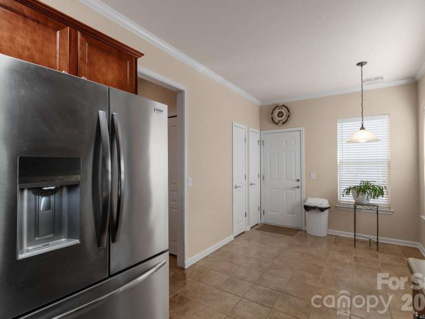 3037 Azalea Drive, Fort Mill, SC 29707.  MLS# CAR4342633, YatesRealty ID 14632. Refrigerator is INCLUDED!