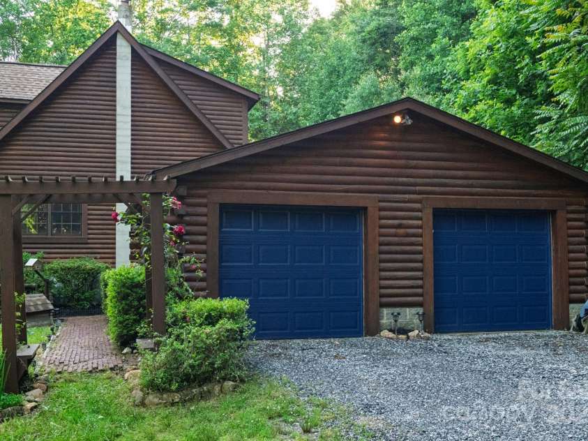 95 Odell Court, Taylorsville, NC 28681.  MLS# CAR4259249, YatesRealty ID 14633. 