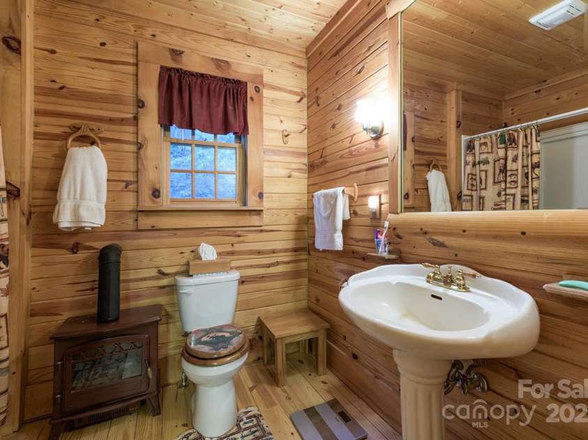 95 Odell Court, Taylorsville, NC 28681.  MLS# CAR4259249, YatesRealty ID 14633. 