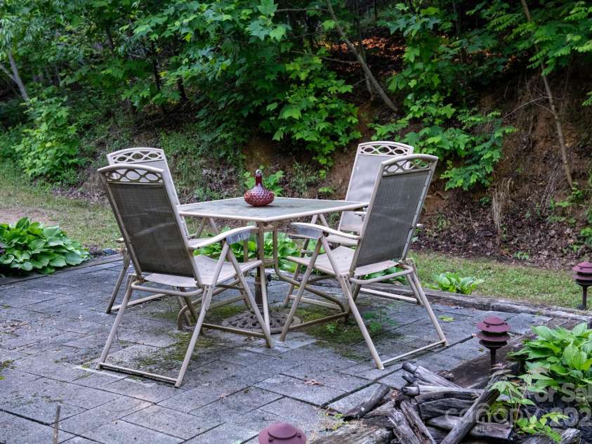 95 Odell Court, Taylorsville, NC 28681.  MLS# CAR4259249, YatesRealty ID 14633. 