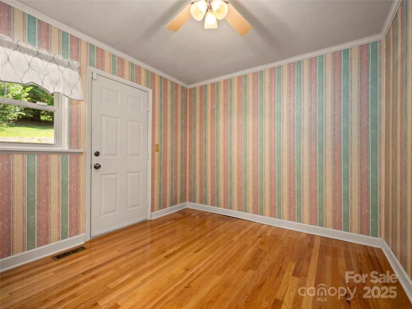 418 Mountain Page Road, Saluda, NC 28773.  MLS# CAR4315748, YatesRealty ID 14636. 