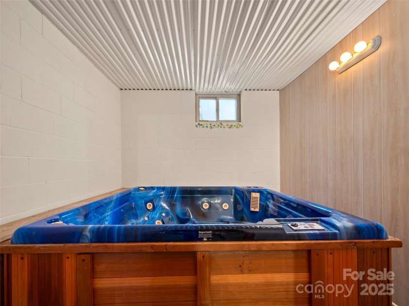 418 Mountain Page Road, Saluda, NC 28773.  MLS# CAR4315748, YatesRealty ID 14636. 