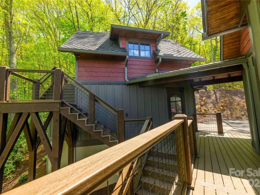 615 Macallan Drive, Waynesville, NC 28786.  MLS# CAR4262771, YatesRealty ID 14638. Deck Stairs