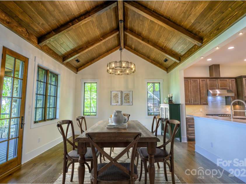 615 Macallan Drive, Waynesville, NC 28786.  MLS# CAR4262771, YatesRealty ID 14638. Main Dining