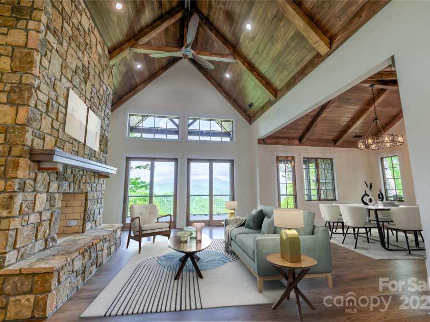 615 Macallan Drive, Waynesville, NC 28786.  MLS# CAR4262771, YatesRealty ID 14638. Main Living