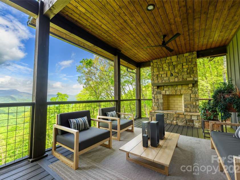 615 Macallan Drive, Waynesville, NC 28786.  MLS# CAR4262771, YatesRealty ID 14638. Rear Deck