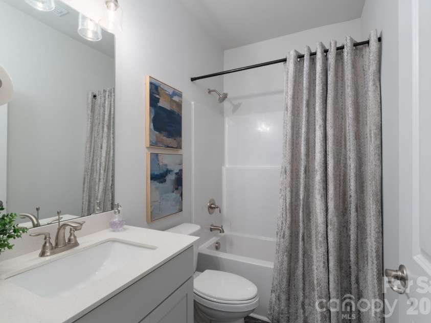 1010 Penarth Court, Catawba, NC 28609.  MLS# CAR4366580, YatesRealty ID 14639. 
