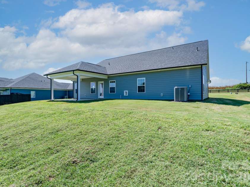 1010 Penarth Court, Catawba, NC 28609.  MLS# CAR4366580, YatesRealty ID 14639. 