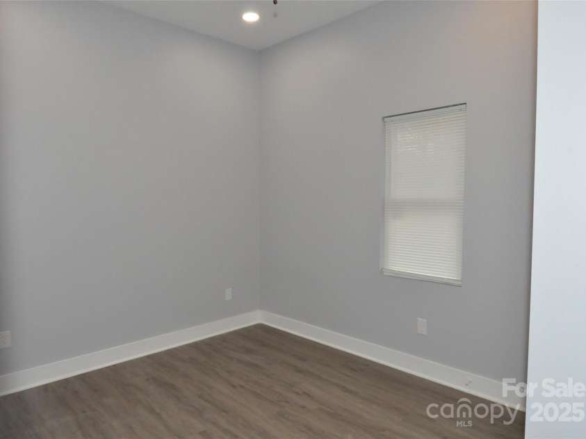 569 Fifth Street, Chester, SC 29706.  MLS# CAR4331564, YatesRealty ID 1464. 