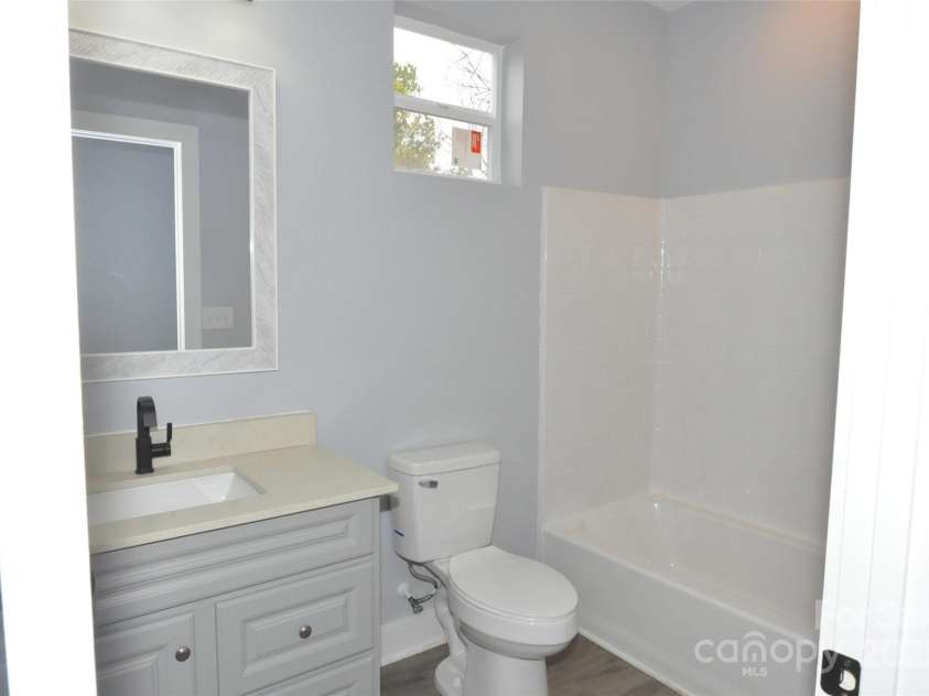 569 Fifth Street, Chester, SC 29706.  MLS# CAR4331564, YatesRealty ID 1464. 