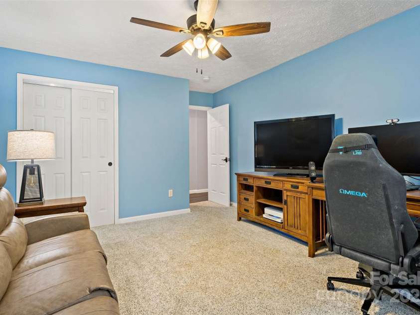174 Sassafras Hill Drive, Rutherfordton, NC 28139.  MLS# CAR4258917, YatesRealty ID 14640. 