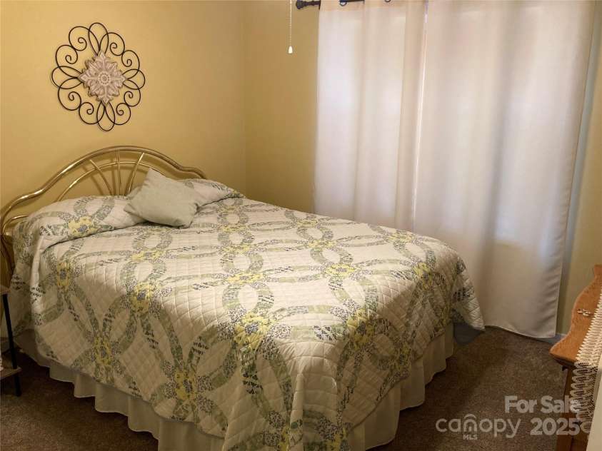 2339 Wednesbury Court, Kannapolis, NC 28083.  MLS# CAR4257609, YatesRealty ID 14641. Front bedroom
