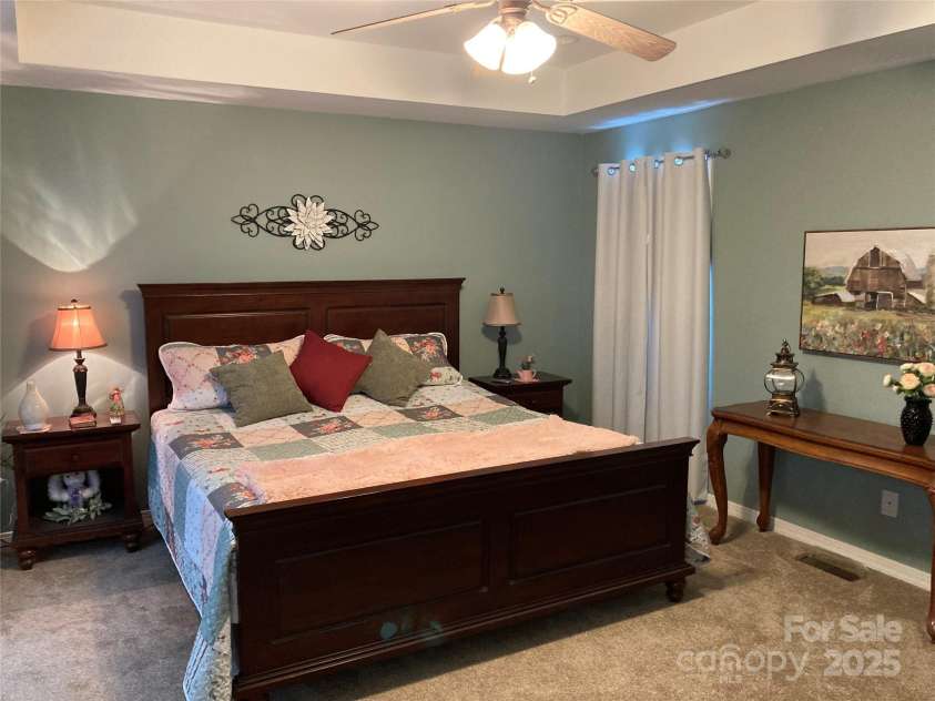 2339 Wednesbury Court, Kannapolis, NC 28083.  MLS# CAR4257609, YatesRealty ID 14641. The spacious primary suite will showcase a big bed and many of your precious accent pieces.