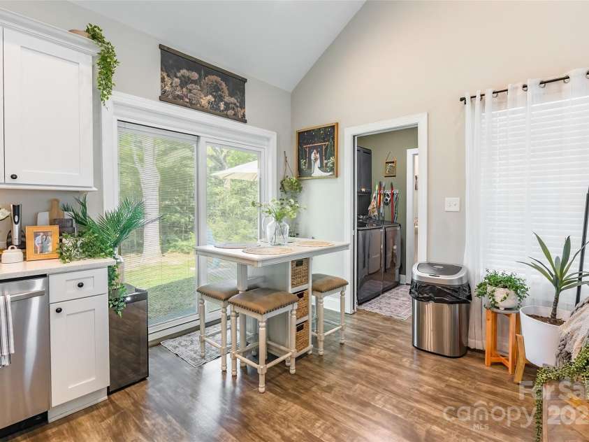 137 Ole Eastpointe Drive, York, SC 29745.  MLS# CAR4253926, YatesRealty ID 14642. 