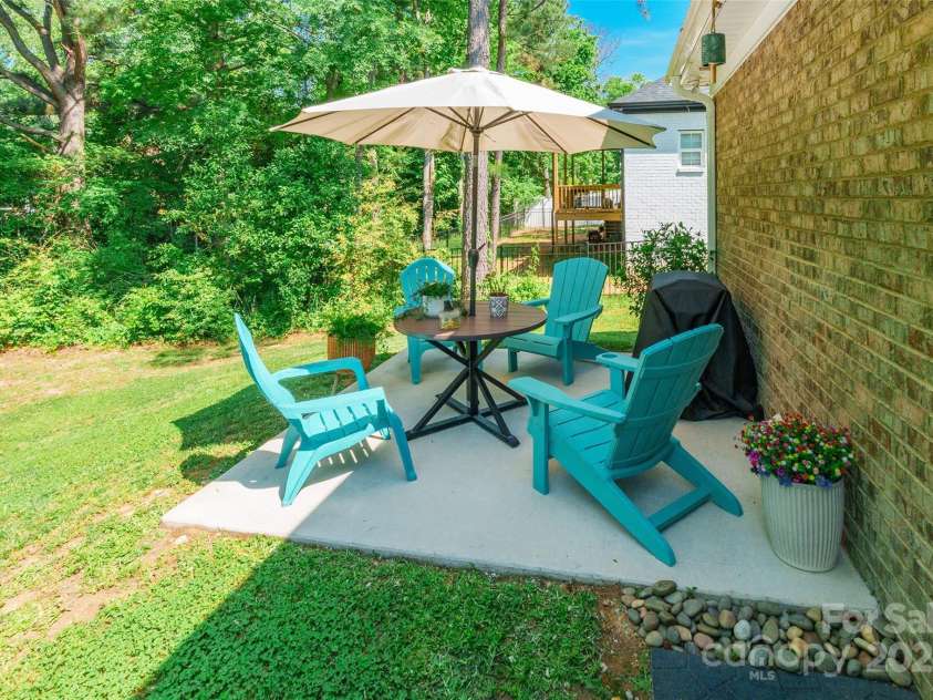 137 Ole Eastpointe Drive, York, SC 29745.  MLS# CAR4253926, YatesRealty ID 14642. 