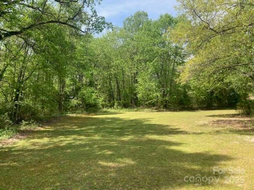 314 Phillips Drive, Forest City, NC 28043.  MLS# CAR4249001, YatesRealty ID 14645. 