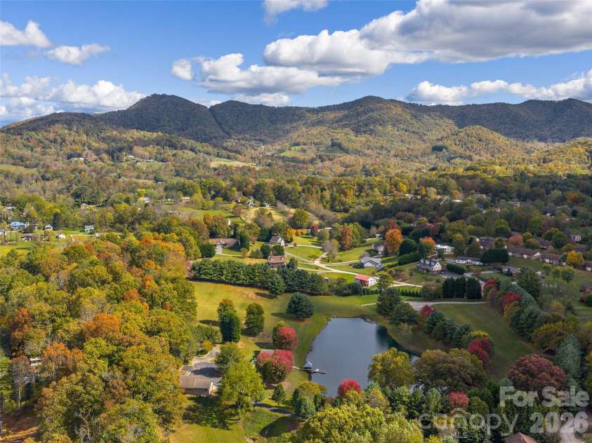 355 Johnson Drive, Canton, NC 28716.  MLS# CAR4327050, YatesRealty ID 14646. 