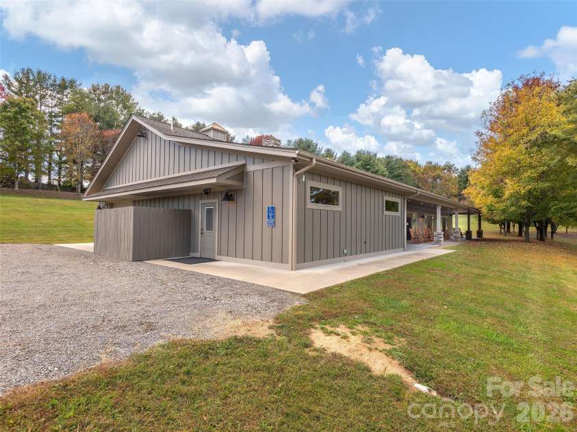 355 Johnson Drive, Canton, NC 28716.  MLS# CAR4327050, YatesRealty ID 14646. 