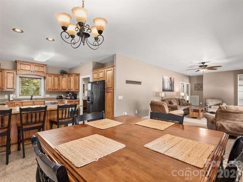 355 Johnson Drive, Canton, NC 28716.  MLS# CAR4327050, YatesRealty ID 14646. 