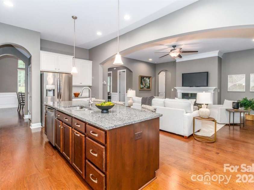 4012 Crismark Drive, Indian Trail, NC 28079.  MLS# CAR4331628, YatesRealty ID 1465. 