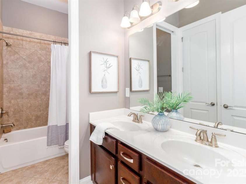 4012 Crismark Drive, Indian Trail, NC 28079.  MLS# CAR4331628, YatesRealty ID 1465. 