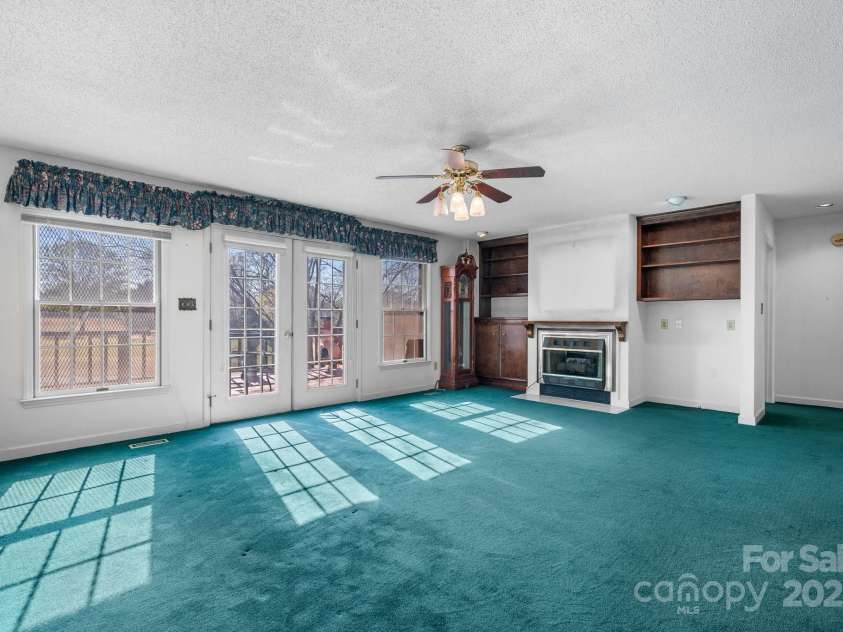 3730 Club House Drive, Conover, NC 28613.  MLS# CAR4241079, YatesRealty ID 14650. 