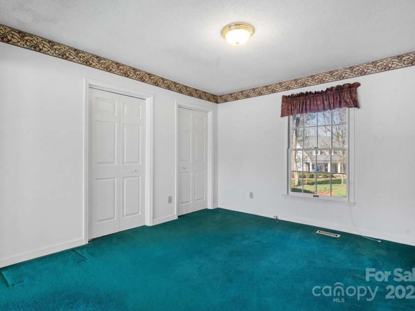 3730 Club House Drive, Conover, NC 28613.  MLS# CAR4241079, YatesRealty ID 14650. 