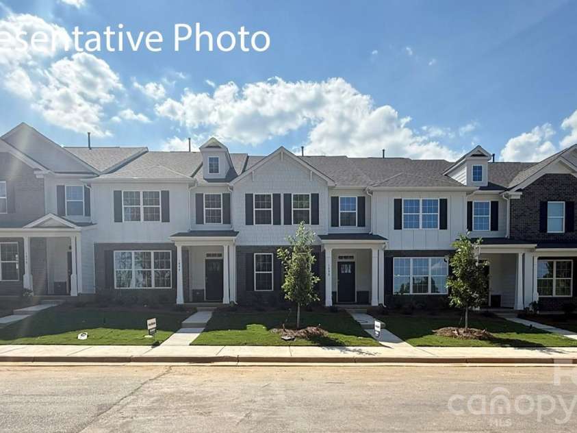 1086 Whistling Place, Indian Trail, NC 28079.  MLS# CAR4355045, YatesRealty ID 14651. 