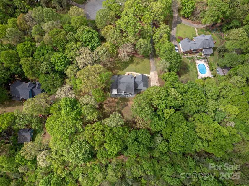 207 Windsor Greene Drive, Monroe, NC 28110.  MLS# CAR4235404, YatesRealty ID 14651. 
