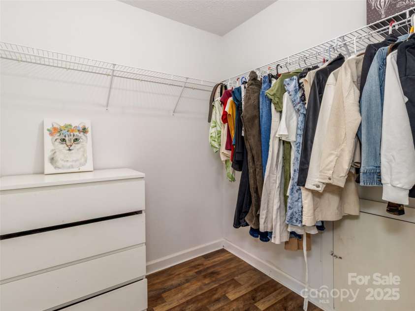 207 Windsor Greene Drive, Monroe, NC 28110.  MLS# CAR4235404, YatesRealty ID 14651. Walk in Closet