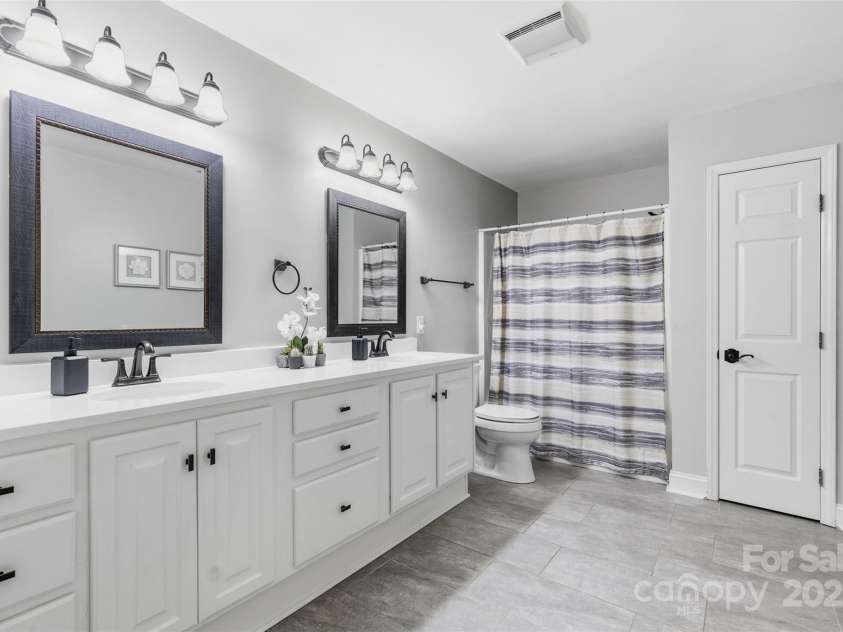 207 Windsor Greene Drive, Monroe, NC 28110.  MLS# CAR4304549, YatesRealty ID 14651. 