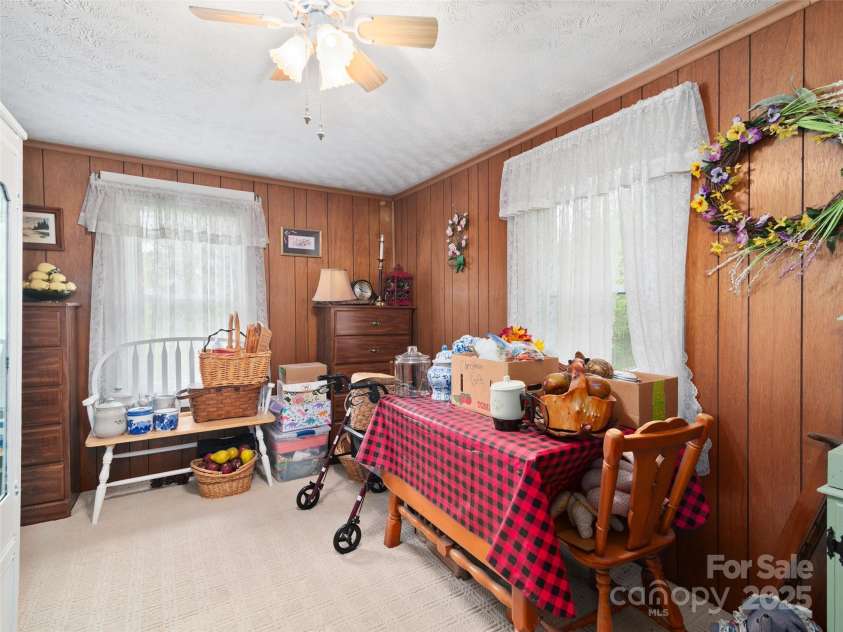 388 Ellen Avenue, Canton, NC 28716.  MLS# CAR4247907, YatesRealty ID 14652. 