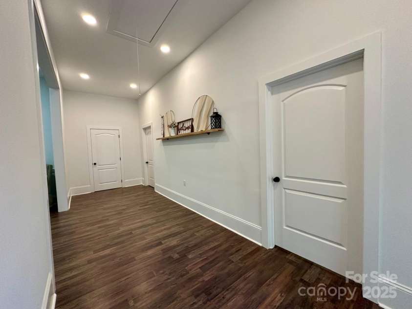 222 Brevard Street, Statesville, NC 28677.  MLS# CAR4255231, YatesRealty ID 14653. 