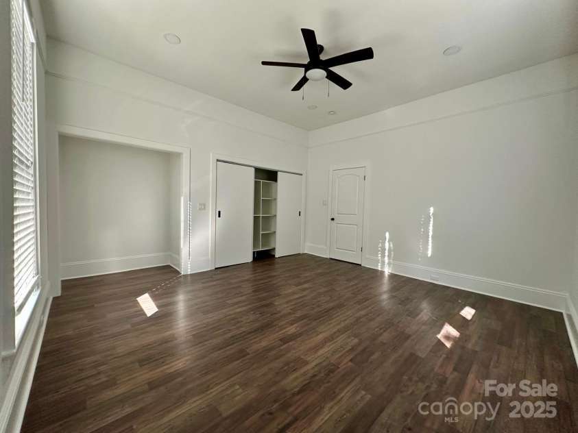 222 Brevard Street, Statesville, NC 28677.  MLS# CAR4255231, YatesRealty ID 14653. 