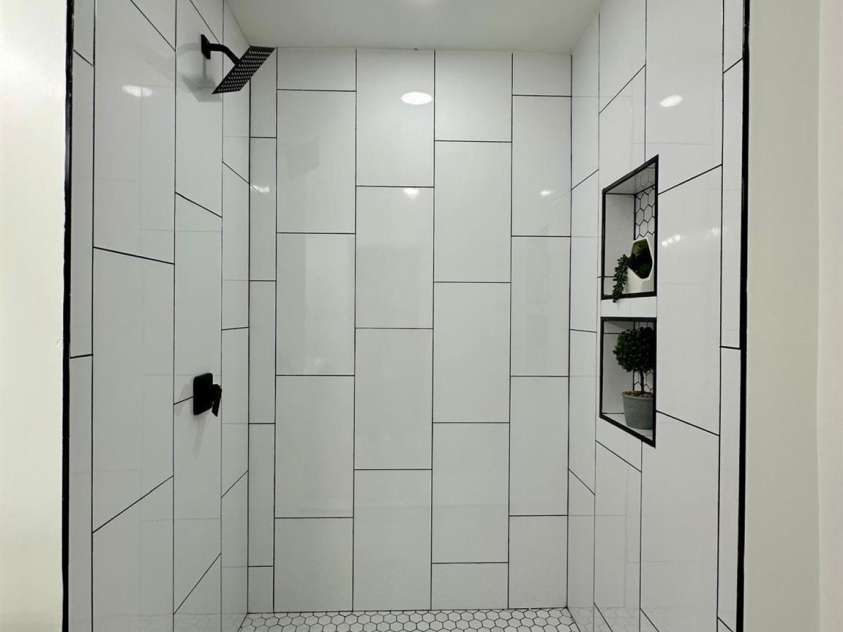 222 Brevard Street, Statesville, NC 28677.  MLS# CAR4255231, YatesRealty ID 14653. 