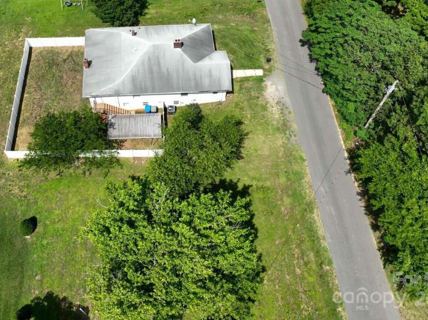 711 Wood Street, Albemarle, NC 28001.  MLS# CAR4258819, YatesRealty ID 14654. 