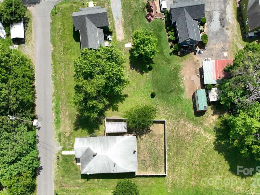 711 Wood Street, Albemarle, NC 28001.  MLS# CAR4258819, YatesRealty ID 14654. 